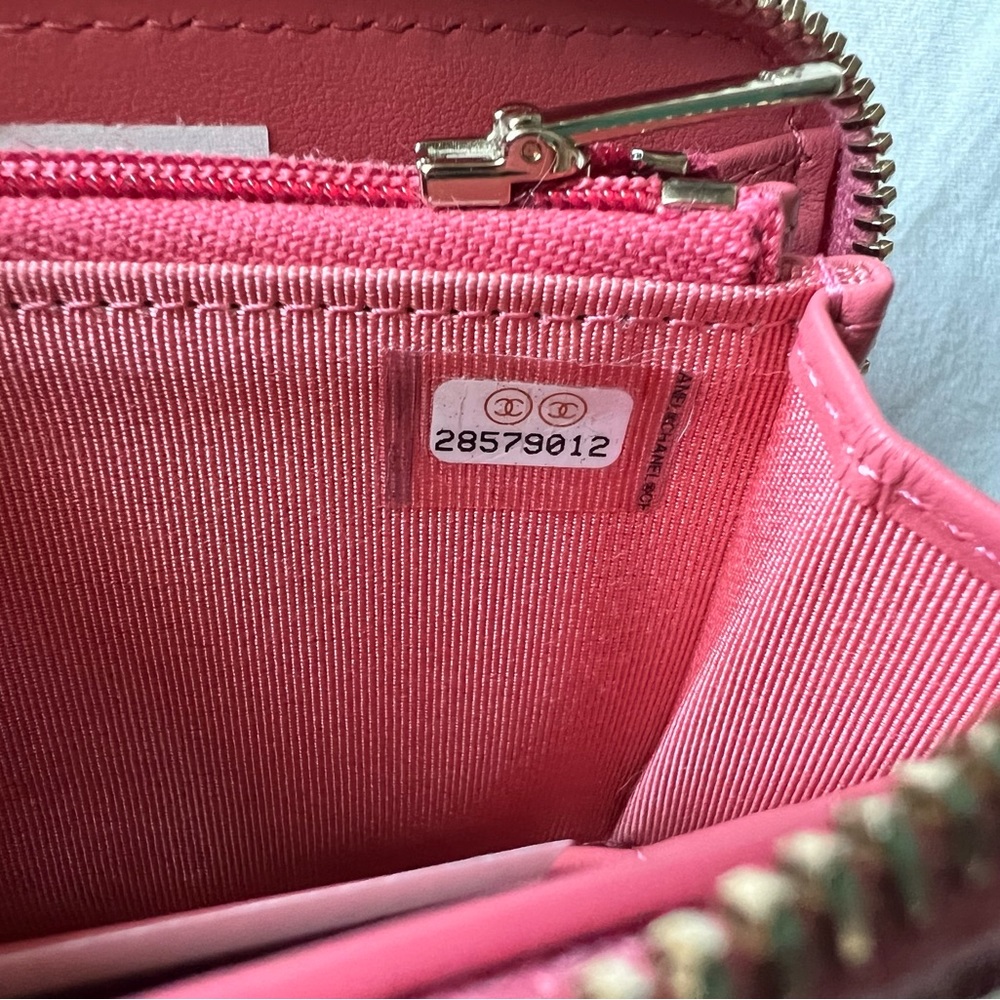 Authentic CHANEL Mini Wallet Matresse Rose - Picture 7 of 8